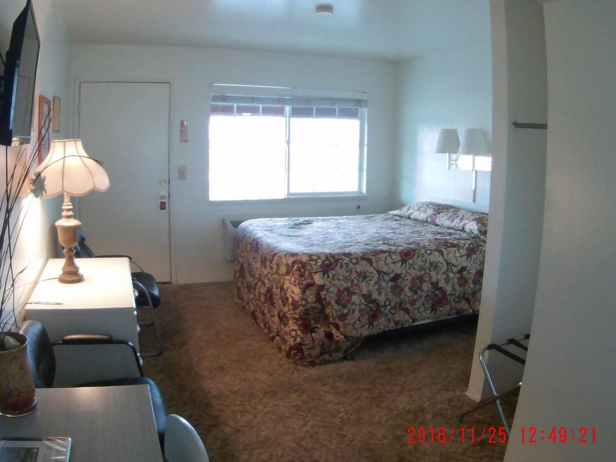 Rim Rock Motel Alturas Eksteriør bilde