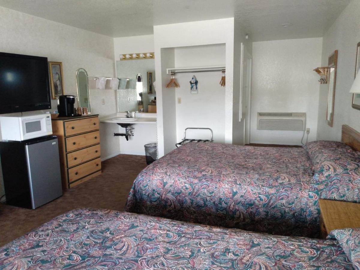 Rim Rock Motel Alturas Eksteriør bilde