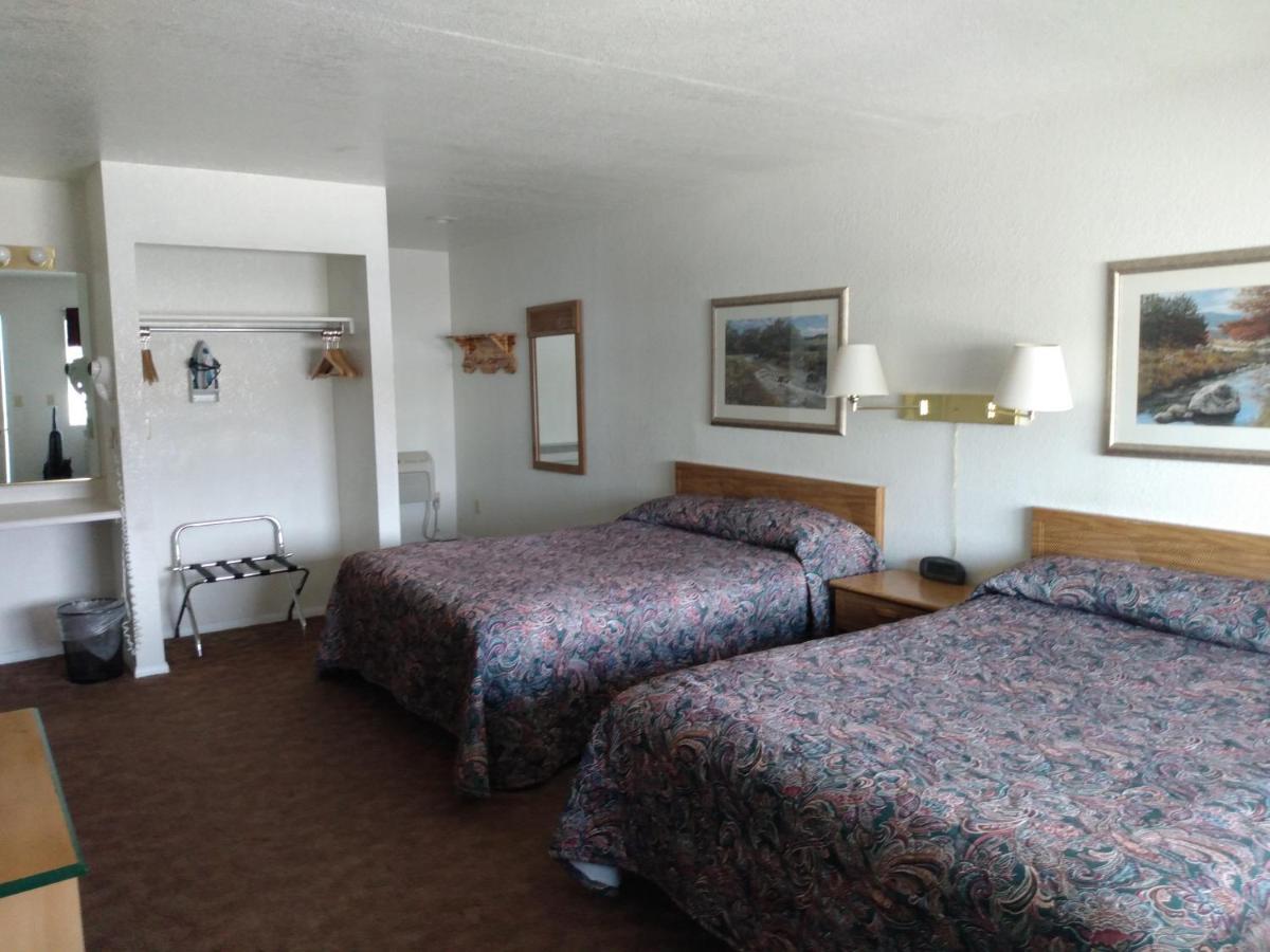 Rim Rock Motel Alturas Eksteriør bilde