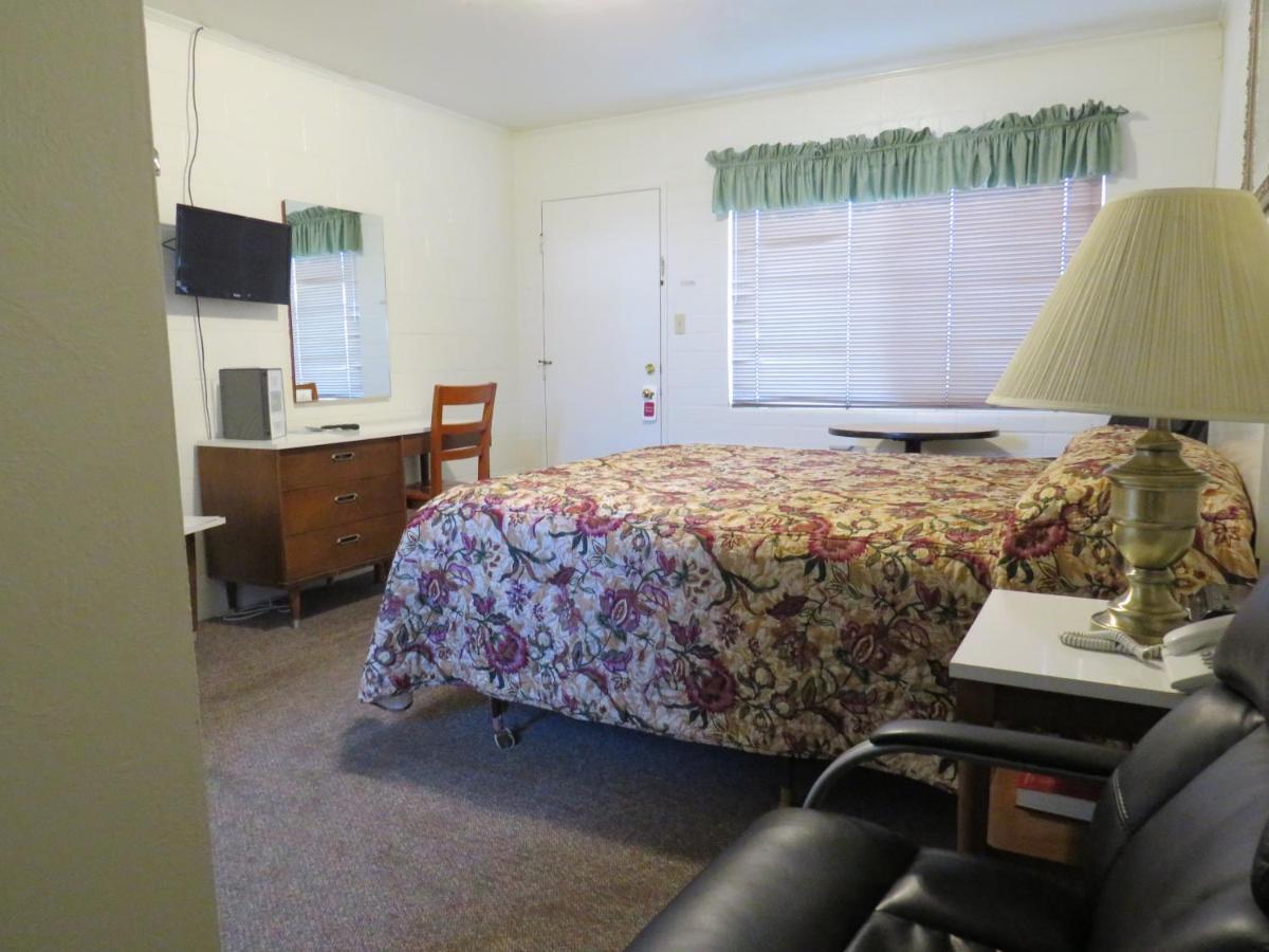 Rim Rock Motel Alturas Eksteriør bilde